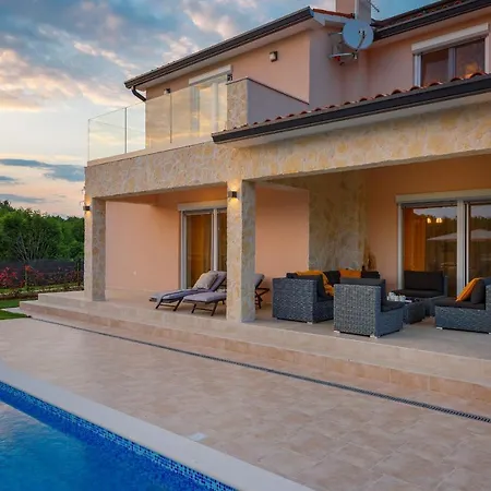 Casa Copa Villa