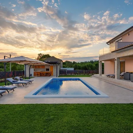 Casa Copa Villa